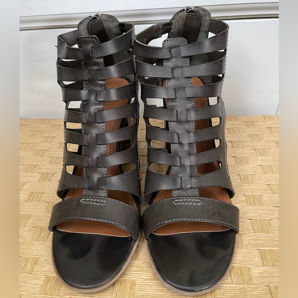 Block heel cage sandals